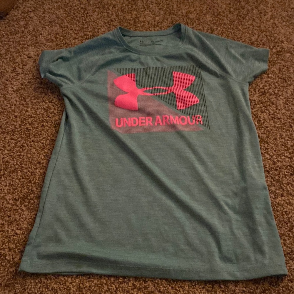 Under Armour Short Sleeve